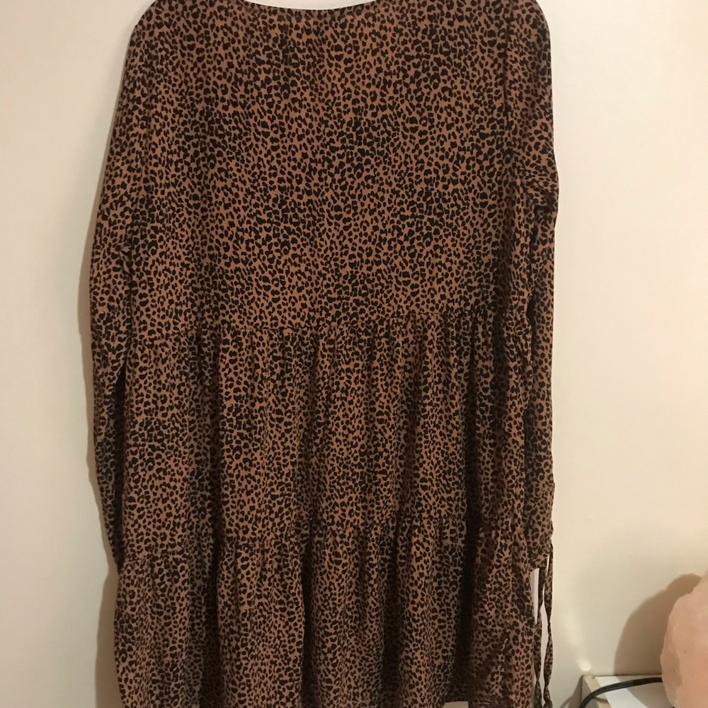 Dress - Picture 3 of 4